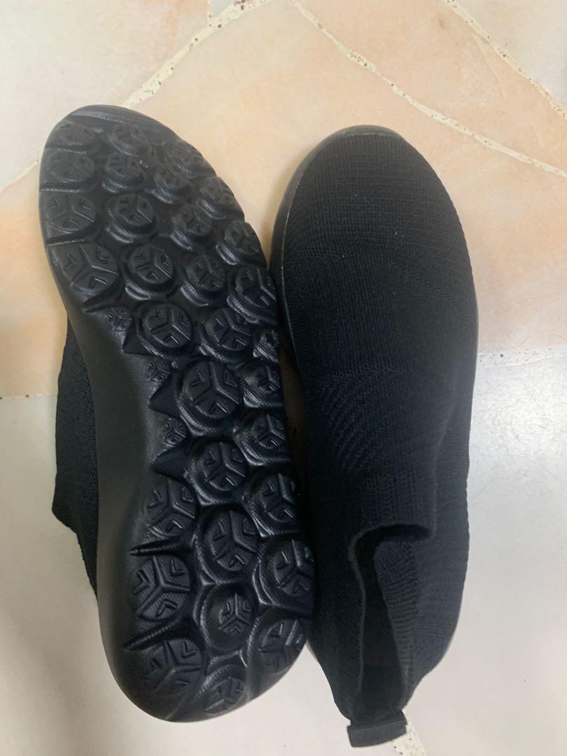 Dou Zou Lu Walking Shoes - Black (Size 35), Women's Fashion, Footwear ...
