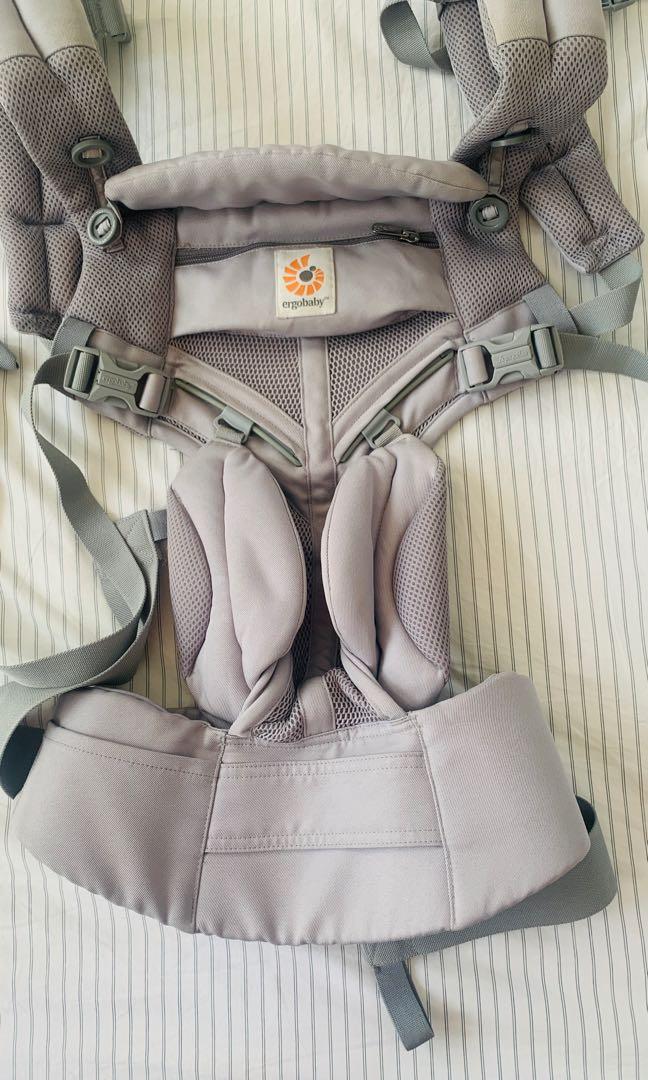 Ergo omni 360, Babies & Kids, Going Out, Carriers & Slings on Carousell
