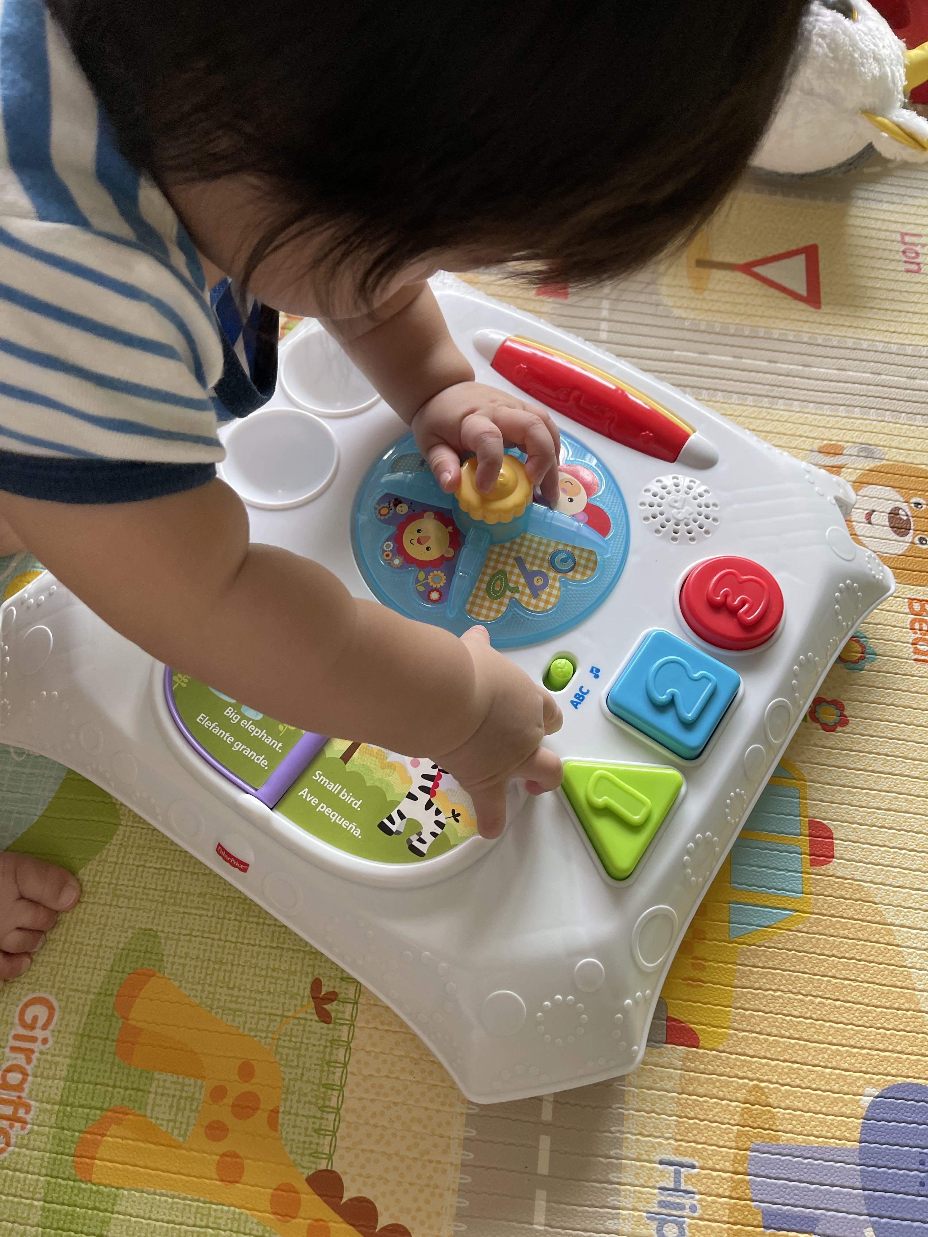 Fisher price giraffe activity table 2025