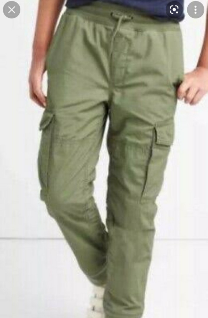 Gap cargo capris discount