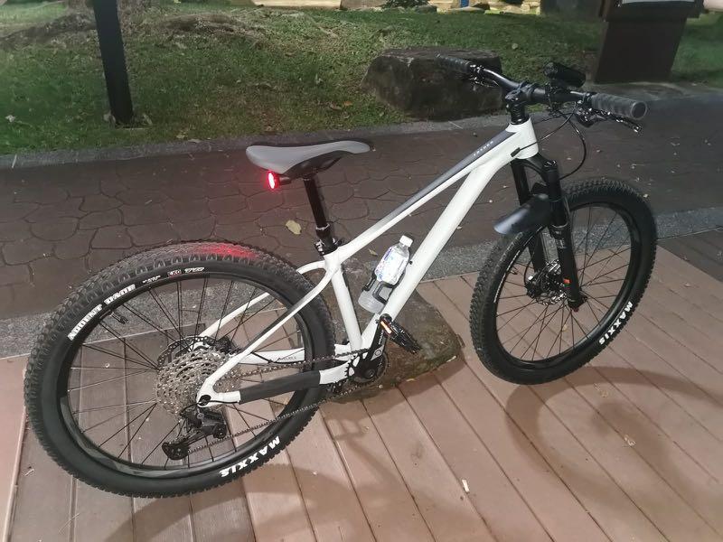 Giant Fathom 2(2021), Sports Equipment 