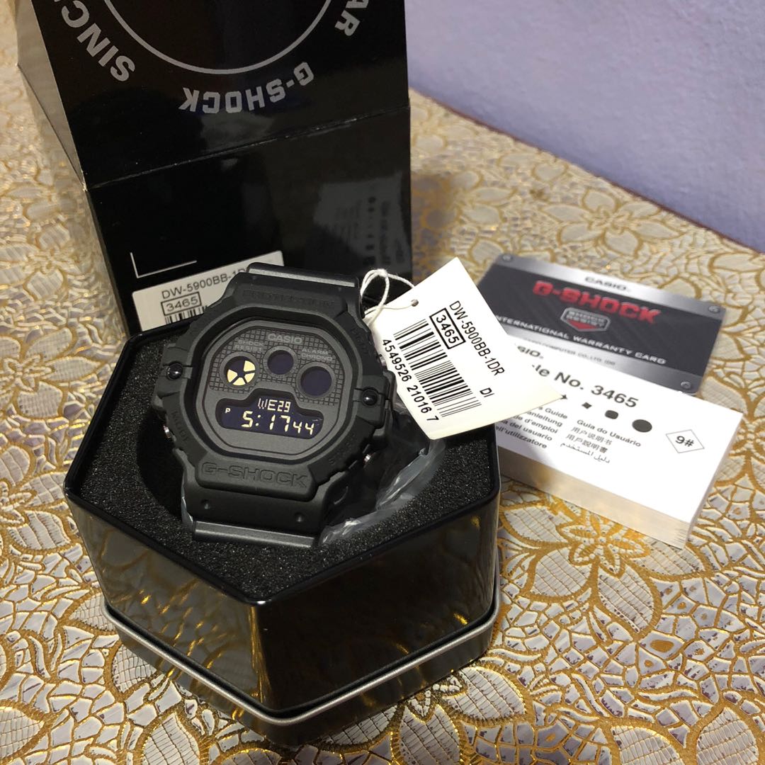 GSHOCK DW5900bb1 tapak kucing hitam fullblack Men s Fashion