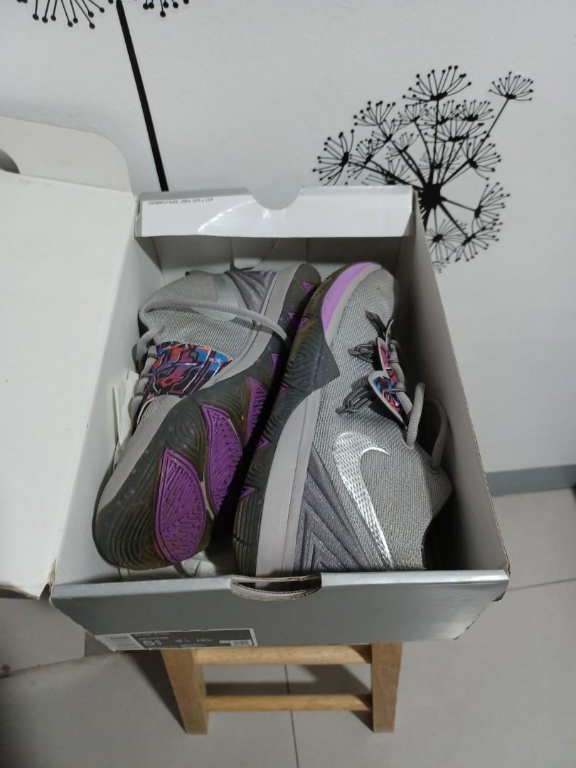 Nike Kyrie 5 rubber shoes (Category: Babies & Kids Fashion) located in Pasig City. Submitted by rokels_locker (Listing ID 1134409472, Image 1). Description: Original Kyrie 5, for kids, with box Size 5.