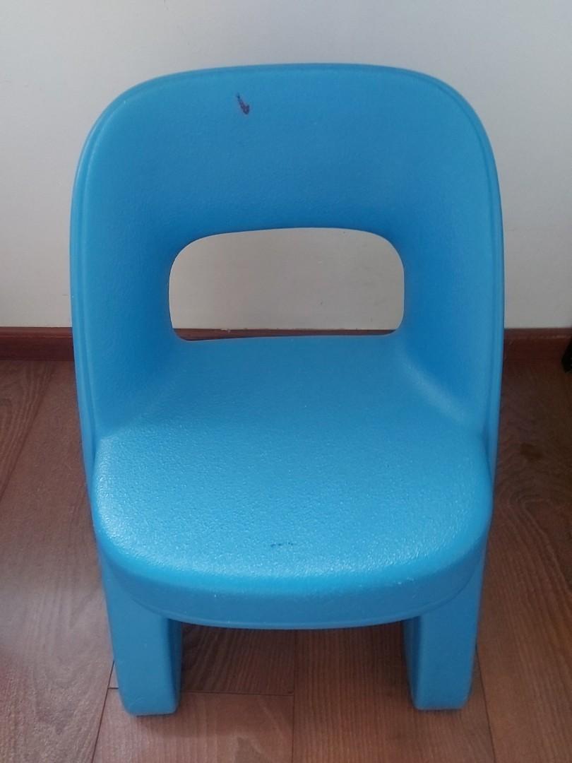 Little tikes store blue chair