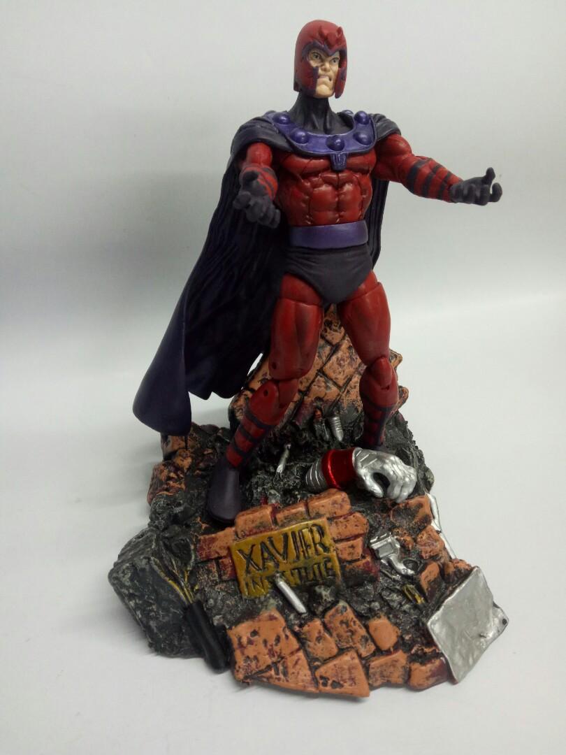 Marvel select magneto With base stand ko brand new (Category: Figurines & Statues) located in Manila. Submitted by triple_jjj (Listing ID 1134468706, Image 2). Description: marvel select magneto High quality toys Brand new no box 7" magneto 8.5 magneto with base Pvc With stand Suitable for kids 8 years old and above Happy shopping and stay safe.