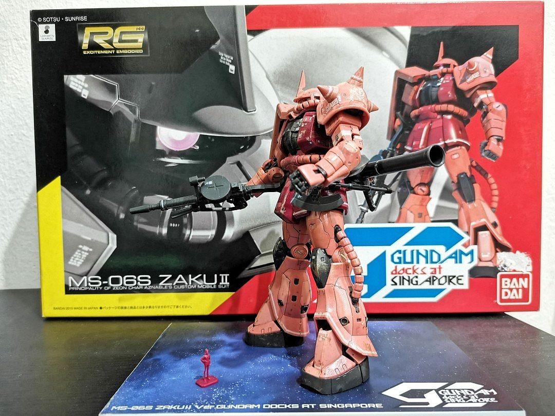 MS-06S ZAKU II GUNDAM( Dock at Singapore), Hobbies & Toys 
