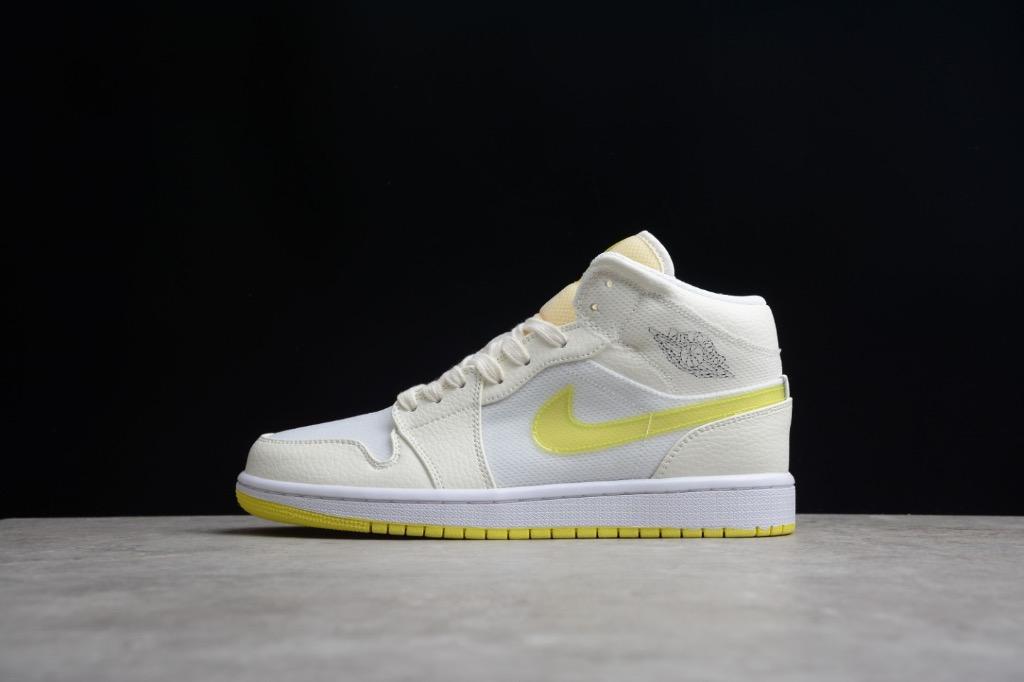 Air jordan 1 mid se online yellow
