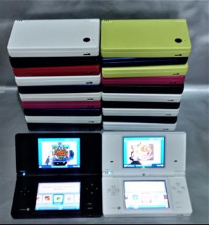 Nintendo Dsi Xl 800 Games Installed Video Gaming Video Game Consoles Nintendo On Carousell