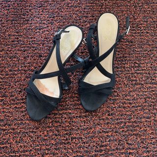 (Category: ) located in . Submitted by yrpreloved_ (Listing ID 1134423118, Image 1). Description: .