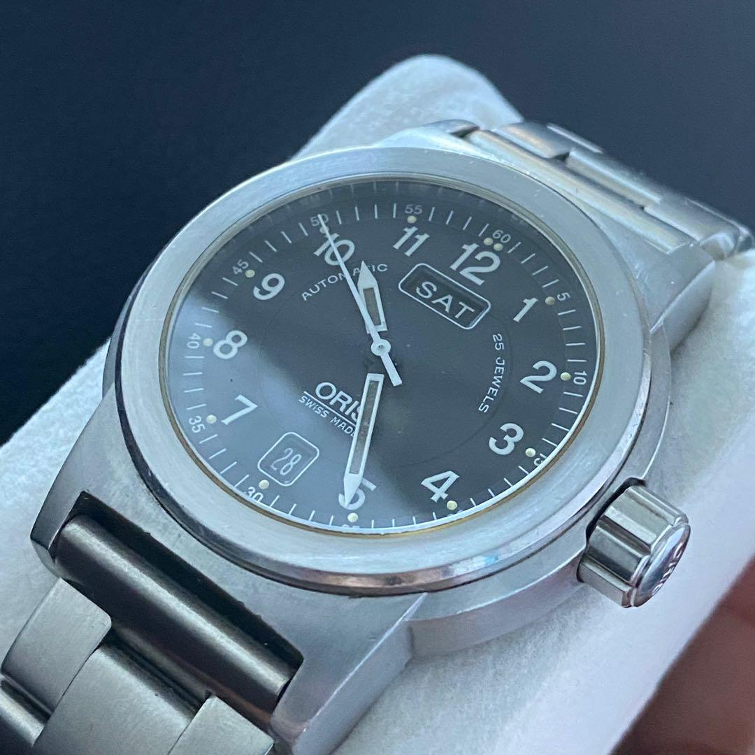 ORIS BC3 7500 Swiss Mens Automatic (Category: Luxury Watches) located in Manila. Submitted by baywatchesph (Listing ID 1134437596, Image 2). Description: Oris Swiss 7500 Mens Watch 8/10 - In good condition, all working. Automatic movement 40mm case size Sapphire crystal glass (Front) Water resistant to 50m Black face All stainless steel Date display at the 6 o’clock position Day display below the 12 o’clock position Swiss made See to appreciate, 