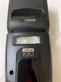 （分類：）位於 。 由 aathirax 提交（商品編號 1134383881，圖片 1）。簡介： 。