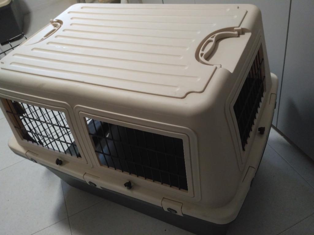 (Price Drop!) Pet carrier PP50equivalent size For Cats or Dogs