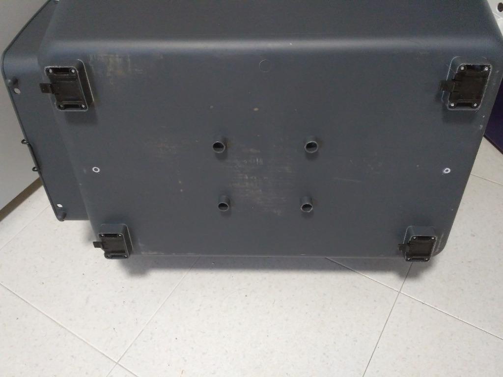 (Price Drop!) Pet carrier PP50equivalent size For Cats or Dogs