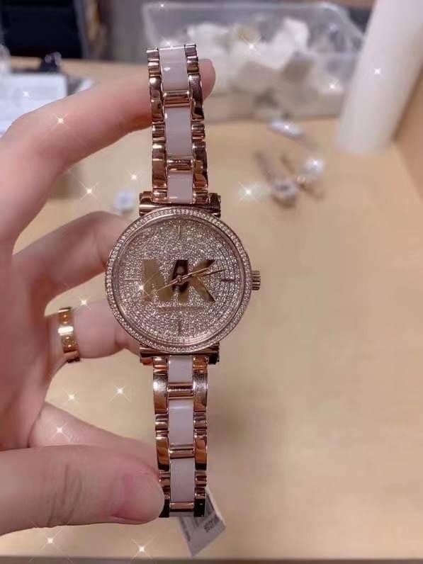 PO 100 authentic Michael Kors watch MK logo bling bling Women s Fashion Watches Accessories Watches on Carousell