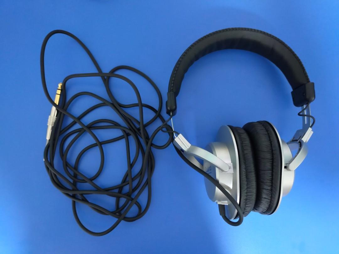 Roland Monitor Headphones RH200S, Audio, Headphones & Headsets on