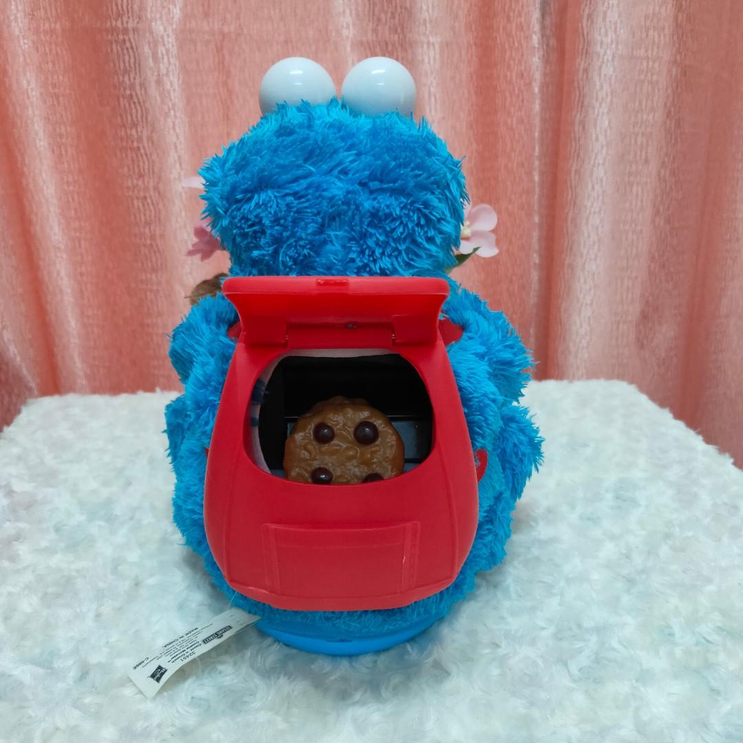 Sesame street count and crunch cheap cookie monster plush