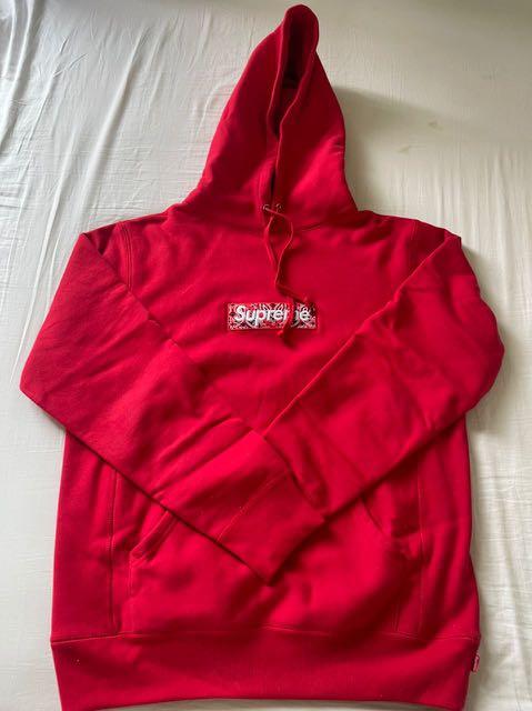 Supreme Hoodie Men s Fashion Activewear on Carousell