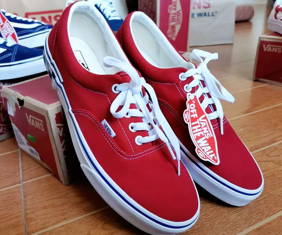 Tango clearance red vans