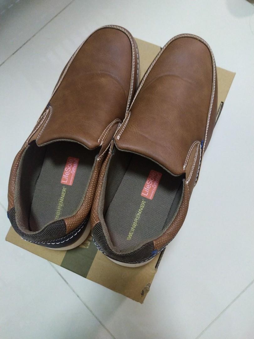 Weinbrenner sports shoes store
