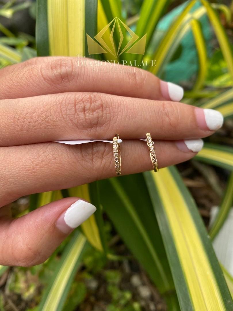 .10 carat loop earrings 18k yellow gold with certificate (Category: Earrings) located in Pasig City. Submitted by rowie_08 (Listing ID 1134532044, Image 2). Description: Real Natural Earth Mined Diamonds w/ Certificate Genuine/Pawnable 18K Gold & Platinum Settings UP TO 50% OFF *Same day delivery *Book an appointment now for Meet up #thediamondpalaceph #legitdiamondsellerph #legitdiamond #goodcustomerservice #extendedpromo #fasttransactions #diam