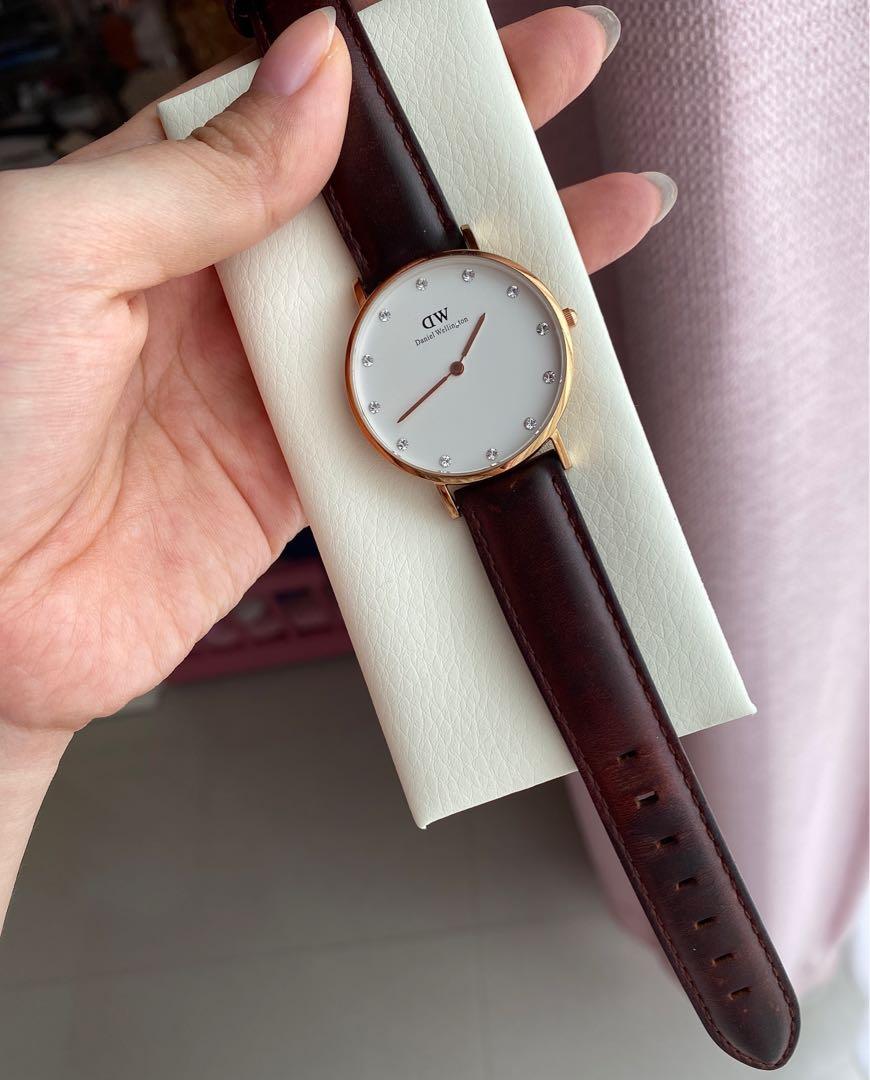 2.8 jt swarovski Daniel Wellington original, Fesyen Wanita, Jam Tangan di  Carousell
