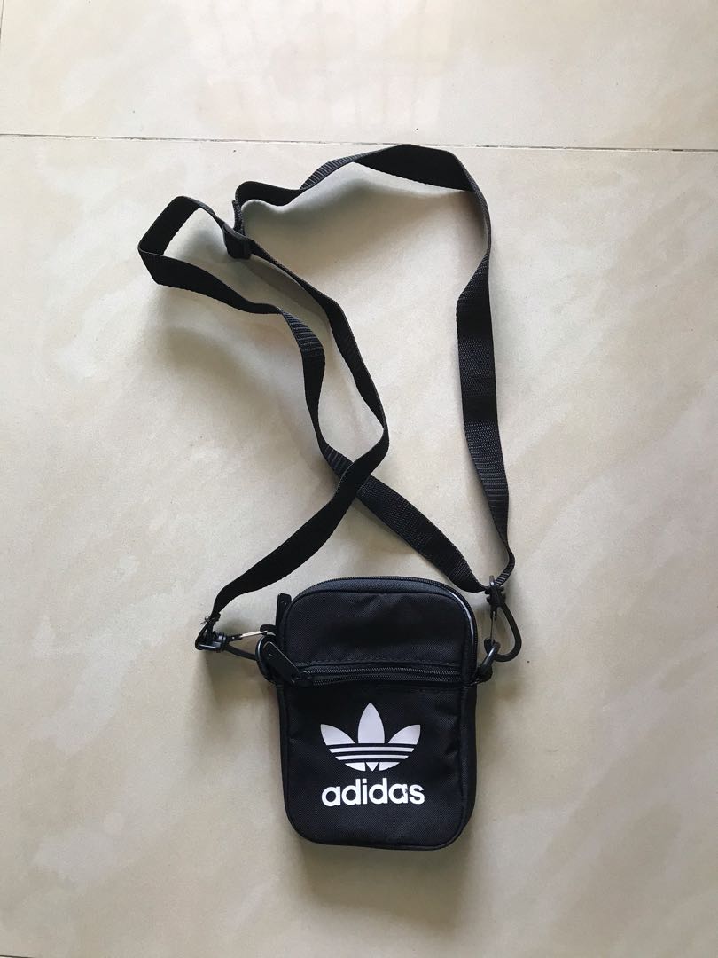 adidas shoulder fanny pack