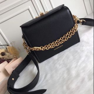 （分類：）位於 。 由 facebook.login 提交（商品編號 1134645450，圖片 1）。簡介： 。