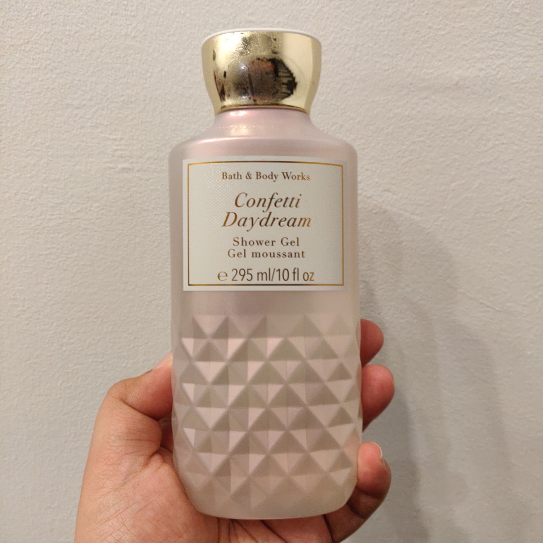 Bath & body works BBW shower gel confetti daydream, Beauty & Personal