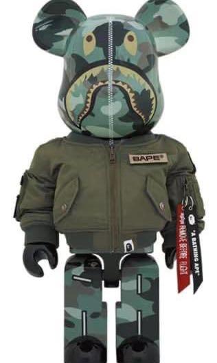 Bearbrick bape alpha 1000%