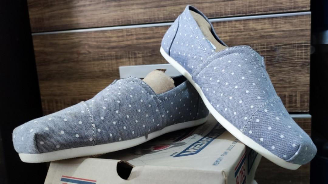 Bobs plush hot spotted sales