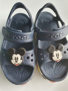 (Category: ) located in . Submitted by joanneang30 (Listing ID 1134595673, Image 1). Description: .