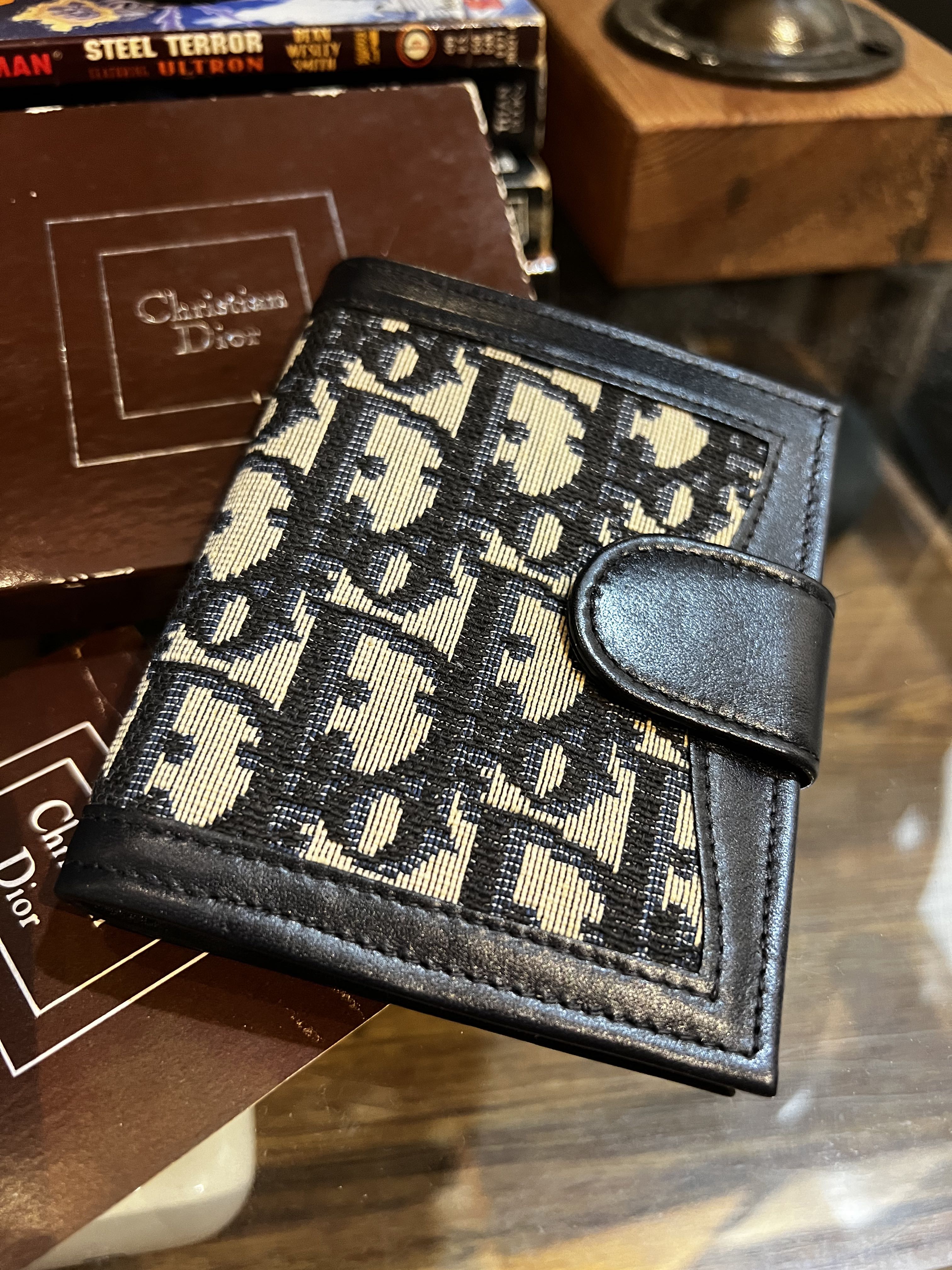 Dior wallet card holder, Luxury, Bags & Wallets on Carousell