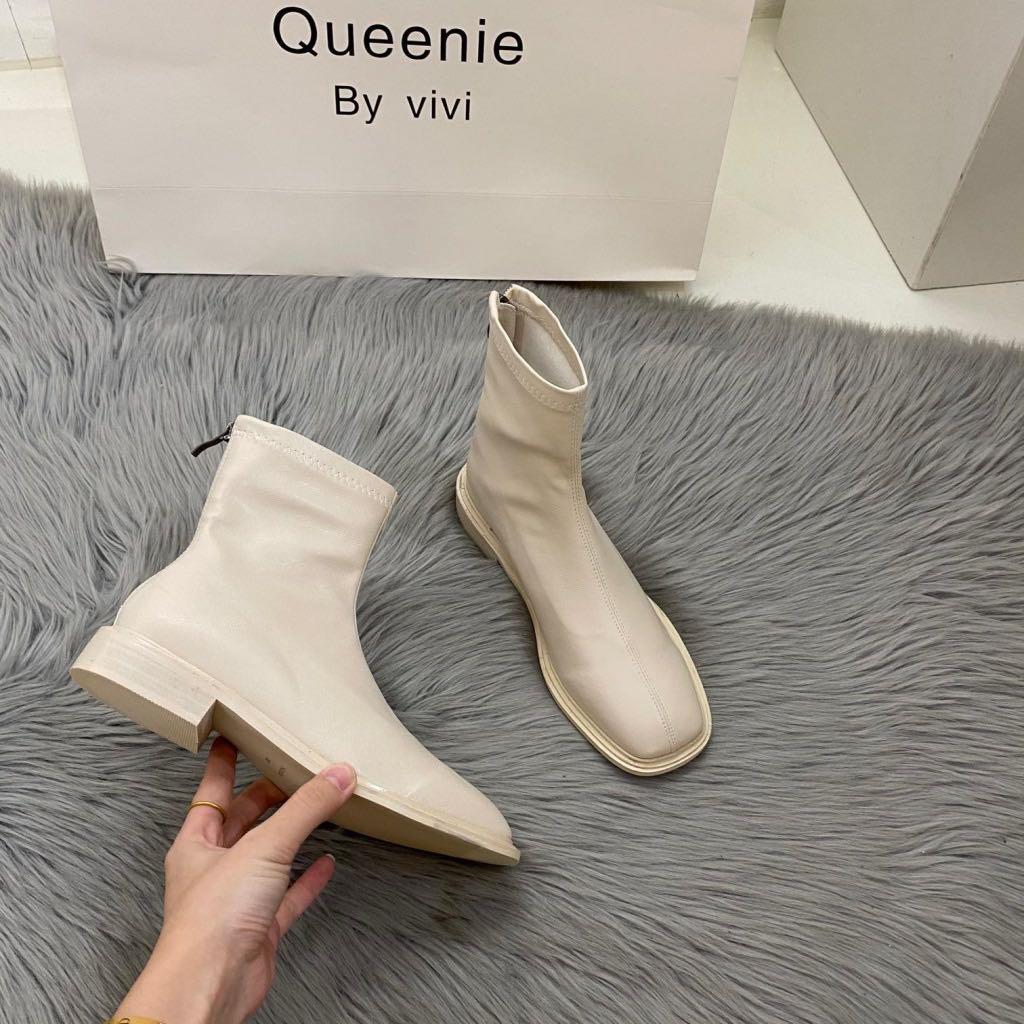 Beige hot sale flat boots
