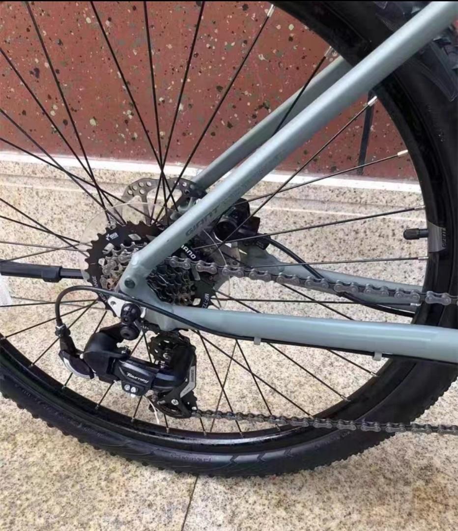 Giant ATX 720, Sports Equipment, Bicycles & Parts, Bicycles on Carousell