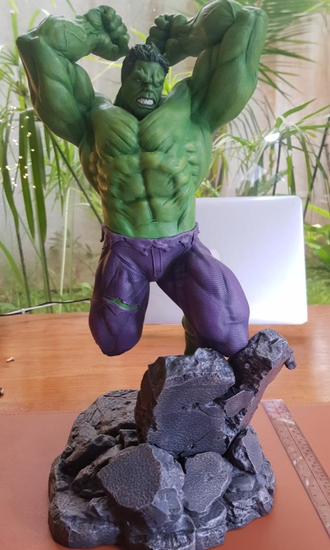 Hulk Collectible 1/6 Scale Statues for sale, Hobbies & Toys, Toys