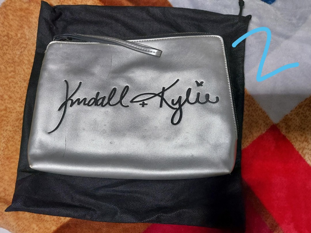 K + k, Women's Fashion, Bags & Wallets, Clutches on Carousell