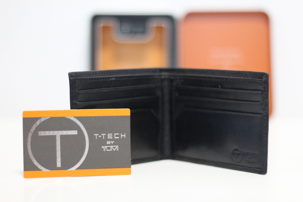 New in Box Tumi T Tech Brown Leather Wallet Luxury Bags