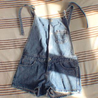 (Category: ) located in . Submitted by notaragpicker (Listing ID 1134658973, Image 1). Description: .