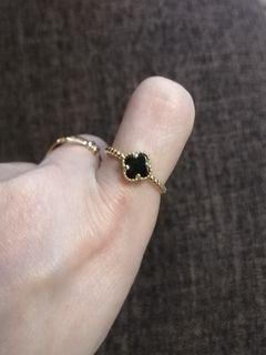 Onyx Bubble ring 4.5 18k gold