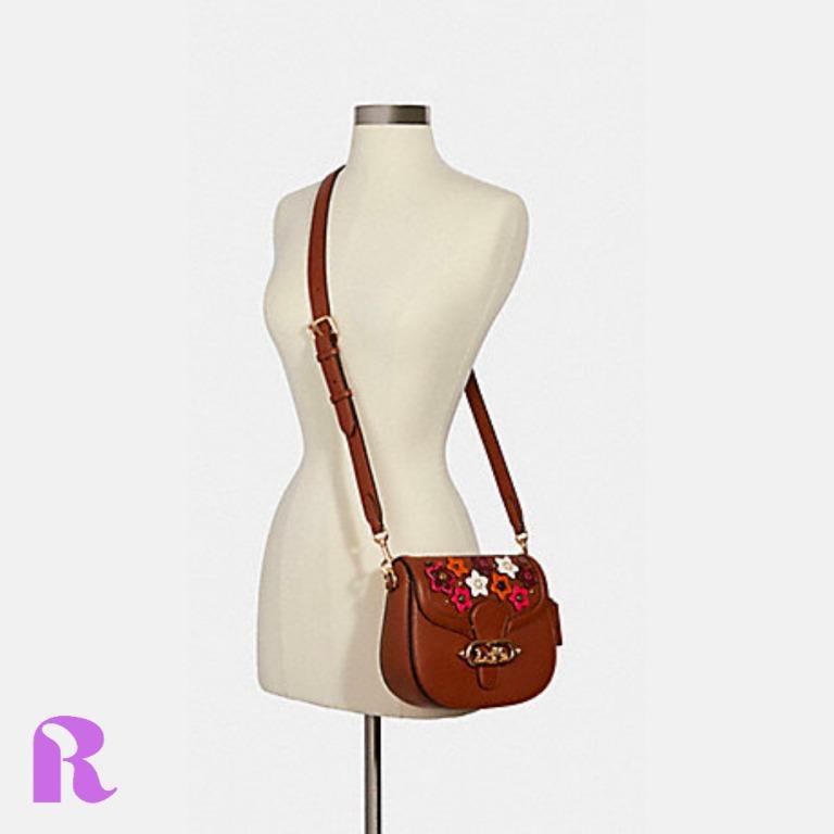 PREORDER COACH JADE SADDLE BAG WITH DAISY APPLIQUE 1926 IM REDWOOD MULTI