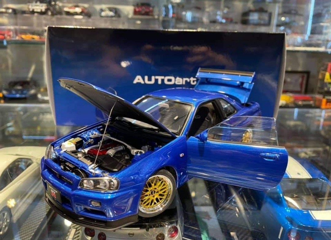 READY STOCK] Autoart 77409 1:18 NISSAN SKYLINE GT-R (R34) V-SPEC