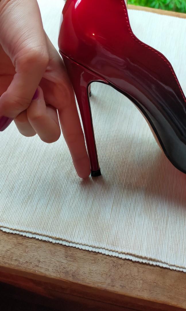 Red and black ombre heels shop