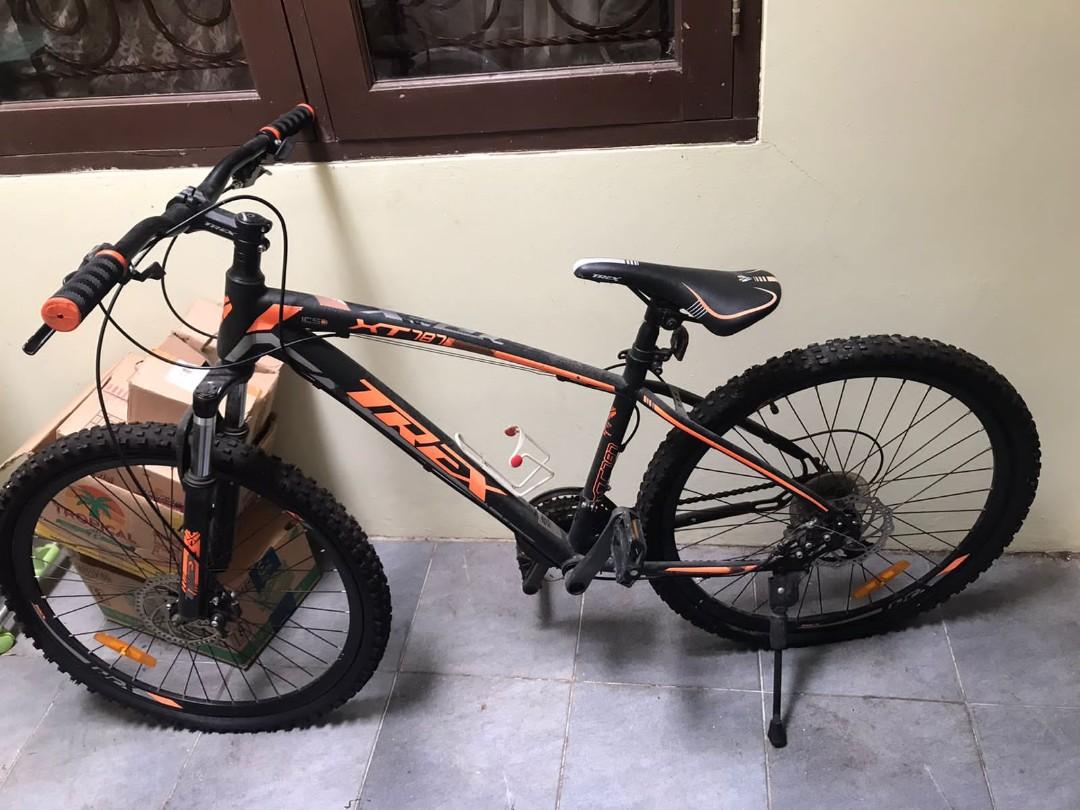 SEPEDA GUNUNG POLYGON MTB 26 TREX XT 787 21 Olah Raga Sepeda di