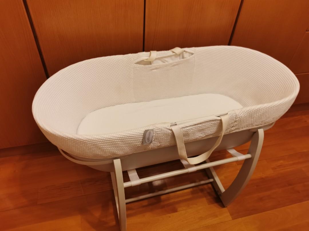 Shnuggle Classic Moses Basket