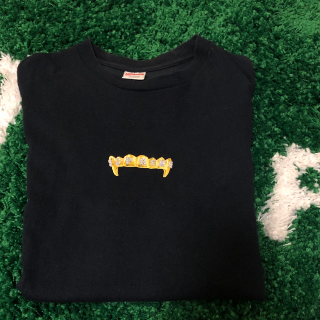 supreme fronts tee black