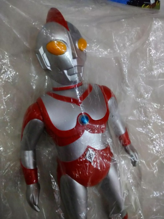Ultraman 80 咸蛋超人SP版復古搪膠銀河連邦ソフビシリーズ 