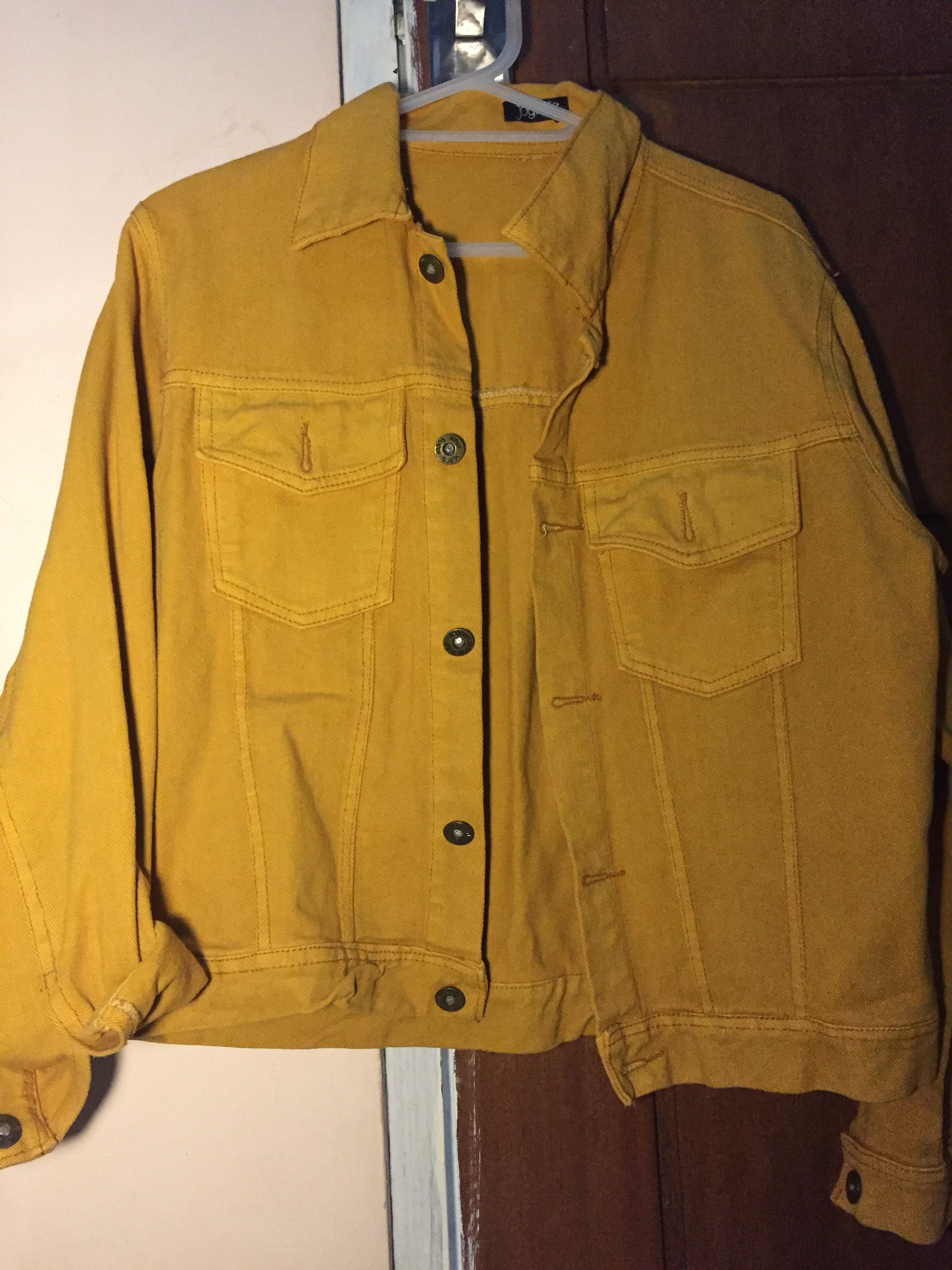 Yellow jacket jeans, Fesyen Wanita 