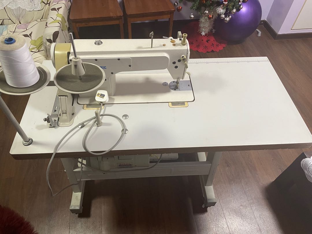 ZOJE SEWING MACHINE, Everything Else on Carousell
