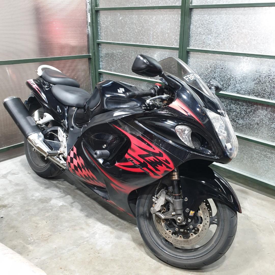 Hayabusa black red deals