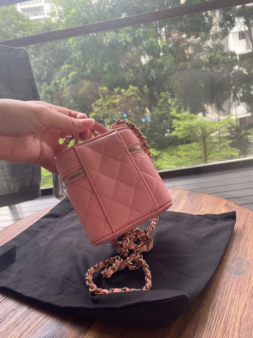 Authentic Chanel 22c pink mini zip clutch vanity top handle bag